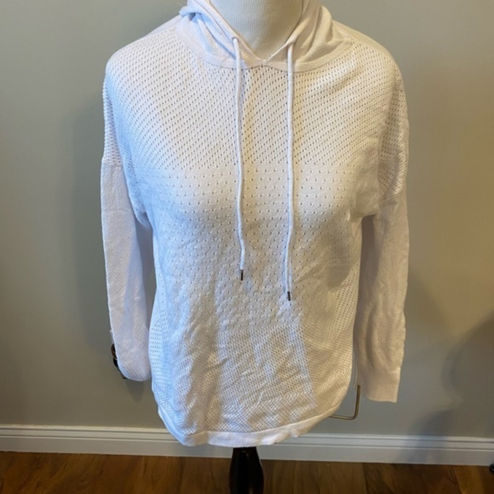Retrology Women's White Hooded Top